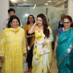Bhagyashree Instagram - To our school we are proud to belong : Jamnabai Narsee School. The best award one can get is when you are called as a speaker to your school, it is an acknowledgement of your achievement. Not as an actor but to address the teachers and faculty for their wellness program. I went up on stage beaming like a little girl. Thank you @urvashi.thacker for having the trust and belief in me. @jamnabai.narsee.school #myschool #jamnabainarseeschool #teachers #proudtobelong #speaker #health #healthprogram