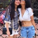 Bhagyashree Instagram - Happy happy birthday to one of the strongest woman i kmow ♥️may your birthday be filled with shine shimmer n light (that happens with your smile anyways) Big big hugs Miss foreva 25 @bhagyashree.online