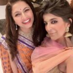 Bhagyashree Instagram - Happy happy birthday to one of the strongest woman i kmow ♥️may your birthday be filled with shine shimmer n light (that happens with your smile anyways) Big big hugs Miss foreva 25 @bhagyashree.online
