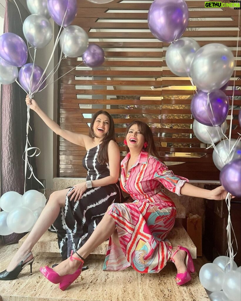 Bhagyashree Instagram - Countless Memories, Endless Laughter A lifetime of Adventures Laughing till our stomachs hurt Here’s to months that turned into years and Friends to turned into Family Forever thankful for my best friends Happy birthday gorgeous girl - stay ‘ forever young ‘ and shine bright always @bhagyashree.online