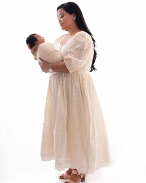Bharti Singh Instagram - Best 9 months of my life 🧿
My Golla ❤️ @laksh_singhlimbachiya 

Outfit: @aachho
PR & Stylist: @dinky_nirh 
Assisted by: @latashamelwani 
Shot by: @thelooneylens
Golla shoe- @gbny