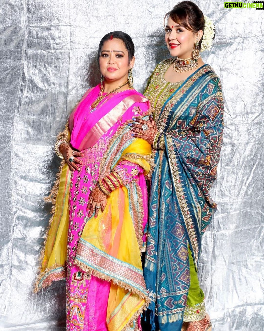 Bharti Singh Instagram - How beautiful @ginnichatrath & @bharti.laughterqueen is looking in our label. A perfect blend of traditional and modernity. Our purpose is to design something glamorous and graceful with a touch of our traidition and exuberance. Outfit: @voguekaur . . . . . . . . . #voguekaur #designerdresses #indiandesigner #ethnicwear #thatdigitalknight #clientdiaries #engagementbride #engagementoutfit #lehengas #lehengacholi #lehenga #lehengalove #designerlehenga #lehengawedding #weddinglehenga #bridallehenga #lehengasaree #fashion #lehengainspiration #indianwedding #ethnicwear #indianfashion #indianwear #lehengagoals #weddingdress #indianbride #lehengastyle #lehengablouse #onlineshopping #bridalwear #photography