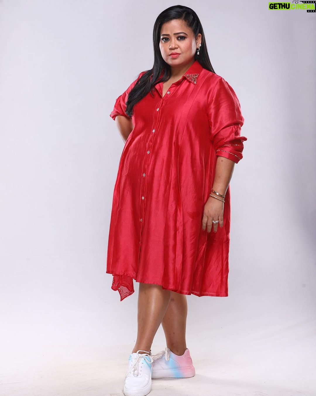 Bharti Singh Instagram - ❤️Love❤️ dress by- @trumpetvineofficial