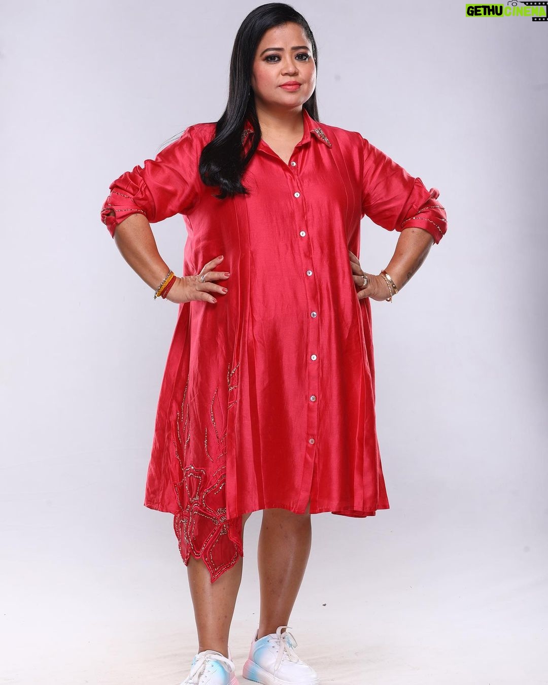 Bharti Singh Instagram - ❤️Love❤️ dress by- @trumpetvineofficial