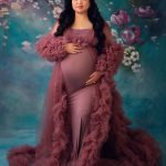 Bharti Singh Instagram - Aane wale baby ki mummy❤️ #babycomingsoon #momtobe #love #lovelyfeeling #blessed #ganpatibappamorya #bhartisingh #haarshlimbachiyaa Shot by: @thelooneylens ❤️ Styled by: @dinky_nirh ❤️ Outfit: @artista_propshop ❤️ Hair: @noorjahan2454 Make Up: @vishnu9352