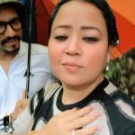Bharti Singh Instagram – aaj thoda romantic hua jae @haarshlimbachiyaa30 ji❤️🤗😍🧿