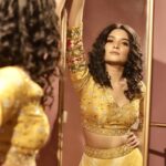 Bhavika Sharma Instagram – Hello weekend ✨ 
Makeup & hair:- @shine_and_shadow_ 
👗:- @janmaakshar 
📸 :- @smileplease_25