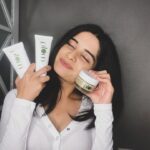Bhavika Sharma Instagram - The Nykaa Pink Friday Sale is finally here! It’s time to get your hands on this rejuvenating bundle from @PlumGoodness packed with the ultimate goodness of Green Tea🍃 . . Wonderin why I lean on this super ingredient? Starting from some intense pore cleaning, to soft exfoliating, from easy weekly masking to waking up with a smile and glow, this oily skin maestro has a solution for all my concerns. ✨Pore Cleansing Face Wash to cleanse my pores in and out ✨Gentle Revival Face Scrub infused with glycolic acid to take out all that deep seated dirt ✨Clear Face Mask to give my skin the weekly break it deserves, and lastly ✨Renewed Clarity Night Gel, the hydration hero which leaves my skin feeling all plump and fresh . . Get this one-of-a-kind, Glow-At-Home bundle, your one stop to glow, at FLAT 35% OFF only at Nykaa Pink Friday Sale, from 26th-30th Nov 2020 But that’s not all, you can grab any Plum products at FLAT 25% OFF and a full size Green Tea Alcohol Free Toner above all purchases above Rs.799 🤩 #Plum #PlumGoodness #Nykaa #NykaaBeauty #NykaaPinkFriday2020 #NykaaPinkFridaySale #BiggestSaleEver #Offer #OfferAlert #Sale #Skincare #SkinCareEssentials #Beauty #BeautyObsessed #BeautyLovers #Vegan #CrueltyFree #BeGood
