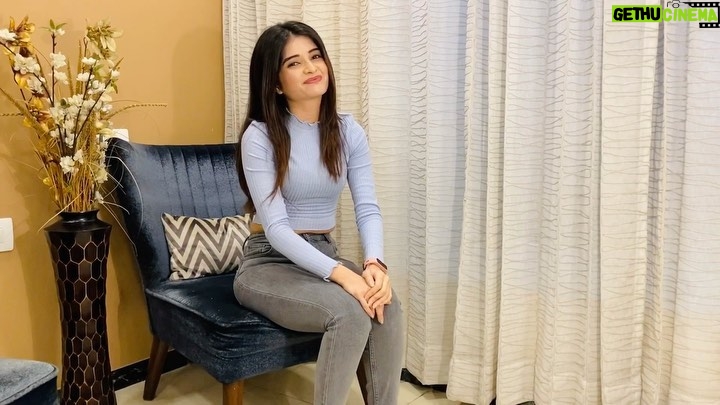 Bhavika Sharma Instagram - I like to create and achieve goals on my terms, my way and my #HONORBand5i helps me realize them daily. @HiHonorIndia has started the #MoreFitMoreLit challenge and my #TeamLit and I are absolutely ready. #TeamFit, get your game face on! Will you be on my team?
