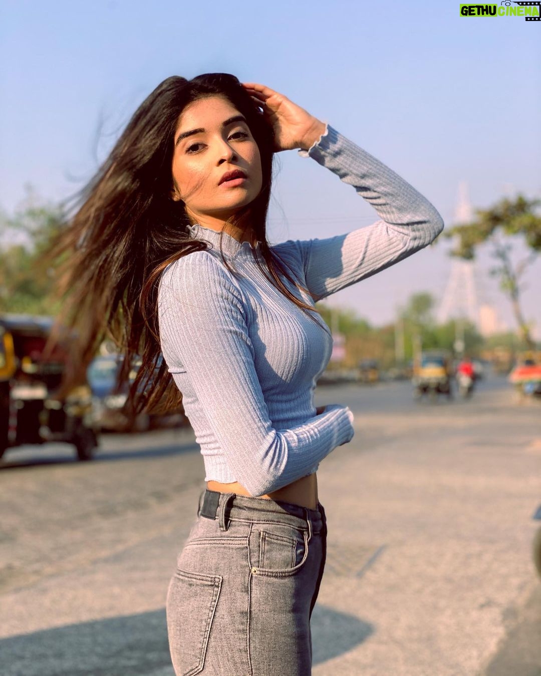 Bhavika Sharma Instagram - So, what are you waiting for? . #sunday