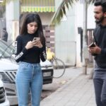 Bhavika Sharma Instagram - Didn’t met a guy as funny as him👻 @oye_its_prank