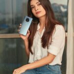 Bhavika Sharma Instagram - It doesn’t get smoother than #OnePlus7T! Get yours now, head to the link in my bio #ANewEra @oneplus_india
