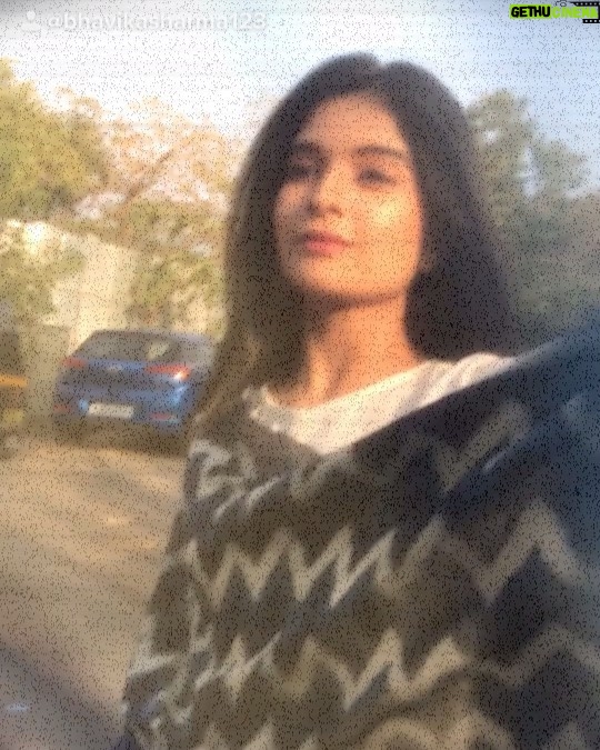 Bhavika Sharma Instagram - Just being filmy💕 #majorthrowback