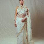 Bhumi Pednekar Instagram - Not saree about how pretty I look ❤️ Saree @gopivaiddesigns @amigos.rizwan Jewelry @uncut_byaditiamin @ascend.rohank Bag @fizzygoblet @elevate_promotions Styling @tanghavri @nidhijeswani Photographer @lisadsouza