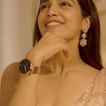 Bhumi Pednekar Instagram - Hey Guys! Check out this lovely Smart Bling collection - Vienna and Vama by Pebble. Finally a SmartWatch that adds extra glam to all ensembles, while keeping health goals in check 💃🏃🏼‍♀️Looks great, doesn’t it? #Pebble #SmartBling #PebbleSmartWatches