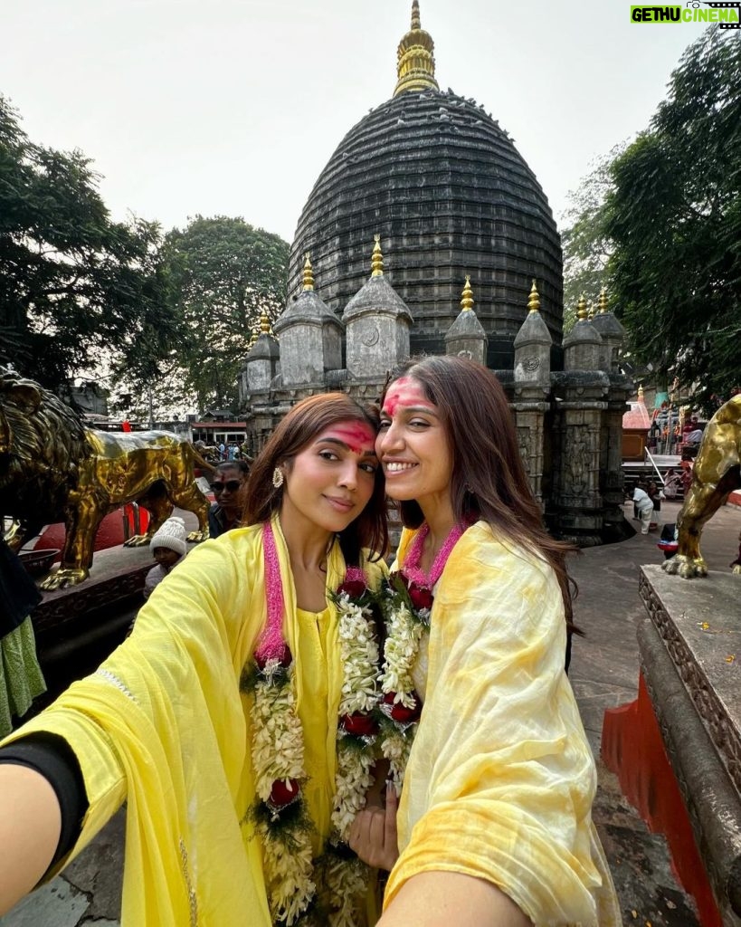 Bhumi Pednekar Instagram - Jai Maa ✨🙏❤ #maakamakhya