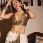 Bhumi Pednekar Instagram - खूबसूरत 🪶 . . . Styled By-@tanghavri Assisted by- @hritika.naik Outfit- @re_ceremonial Jewellery-@ishhaara @goldenwindow @ascend.rohank Hair @hairstories_byseema Clicked by @trishasarang