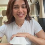 Bhumi Pednekar Instagram – This is how I snack on the go :) @ecosoul_ind @ecosoulhome 
#sustainable #guiltfree