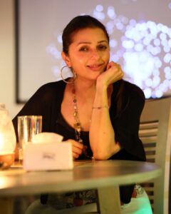 Bhumika Chawla Instagram - Happy 2024 ✨✨ go shine bright … work hard ../ enjoy .. relax …. Just be … climb the mountains , swim the seas , fly through skies … just be home … walk on beach …. Try new things … Be grateful … Be grateful .. Be grateful … Be kind … Be a learner Be a teacher … Be a somebody .. Be a nobody … Be free …. Plan and yet not for though we look far and beyond … It’s all here … ✨✨✨✨✨❤️