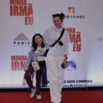 Bia Jordão Instagram - passando pra declarar (publicamente) meu orgulho pela minha irmã. ontem fui ao cinema prestigiar o novo filme que ela participou e, a cada momento que eu a via em cena, meu coração transbordava de tanta alegria. que delicia poder te ver voando alto, irmã. seu talento é apenas um detalhe comparado com sua preciosidade. voa mais alto porque to aqui esperando pra te aplaudir de pé. te amo, preciosa.