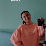 Bia Jordão Instagram - o penteado mais chique e fácil que você já viu :) / marca alguém pra aprender tb 🤝🏼