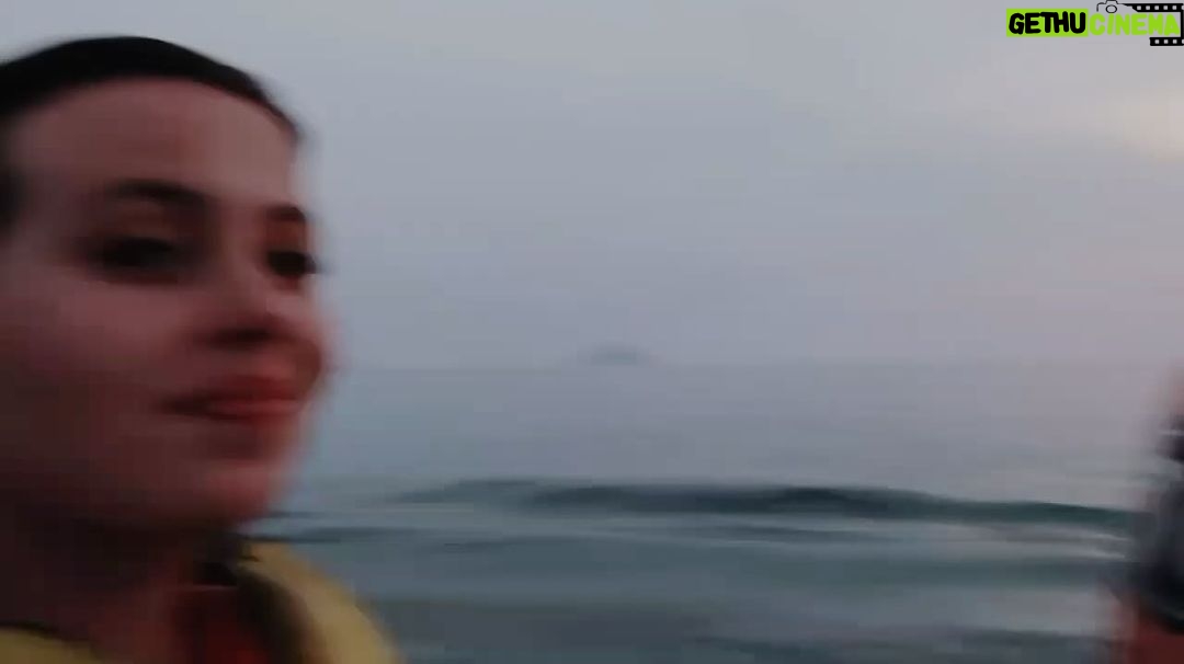Bia Jordão Instagram - if the oceans roar Your greatness, so will i