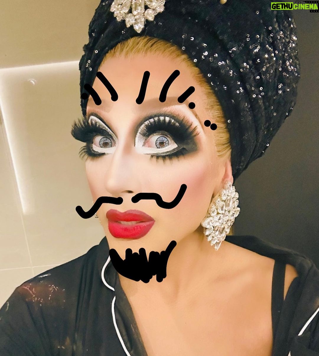 Bianca Del Rio Instagram - Salvador Dali Del Rio 🖤 São Paulo, Brazil