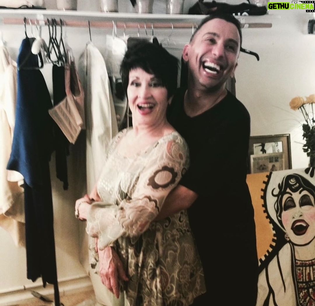 Bianca Del Rio Instagram - HAPPY BIRTHDAY to the GLORIOUS @therealchitarivera ❤️🎂❤️🎂❤️🎂❤️🎂❤️