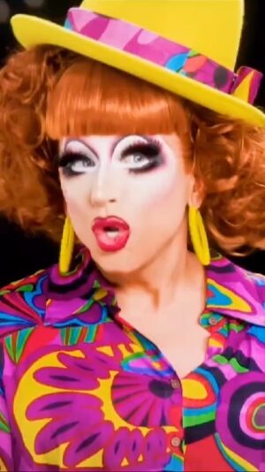 Bianca Del Rio Instagram - THE PIT STOP is out NOW! ❤️
Join me and @tsmadison as we discuss ALL STARS 8 FINALE of @rupaulsdragrace 💋