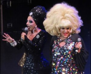 Bianca Del Rio Instagram - Wishing the ULTIMATE TROLL a very Happy Birthday, @official_lady_bunny ❤️💋❤️💋❤️💋❤️💋❤️💋❤️💋❤️
I hope you have a day filled with soft foods and anal play 💋