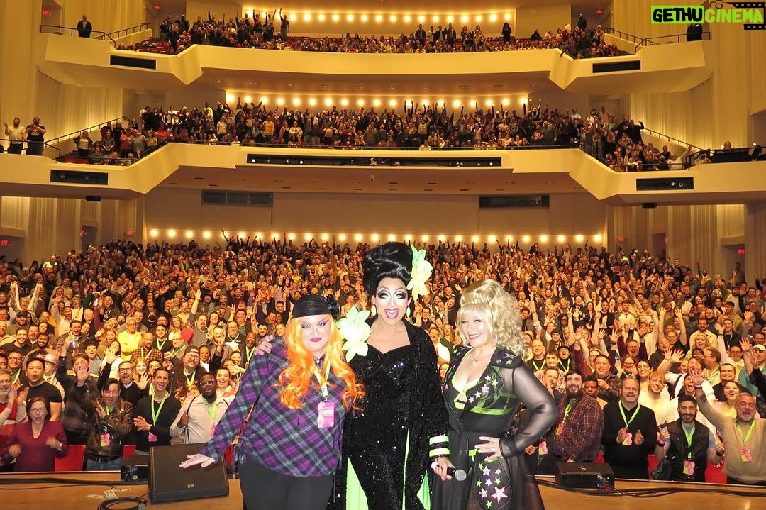 Bianca Del Rio Instagram - LIFE ON THE ROAD ……SO FAR! 🩷🧡💚 DEAD INSIDE WORLD TOUR THANK YOU SAN DIEGO PHOENIX OKLAHOMA CITY BIRMINGHAM ATLANTA WEST PALM BEACH ORLANDO RALEIGH RED BANK