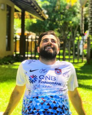 Bilal Hancı Instagram - Bize Brezilya’da Trabzon 💙❤️