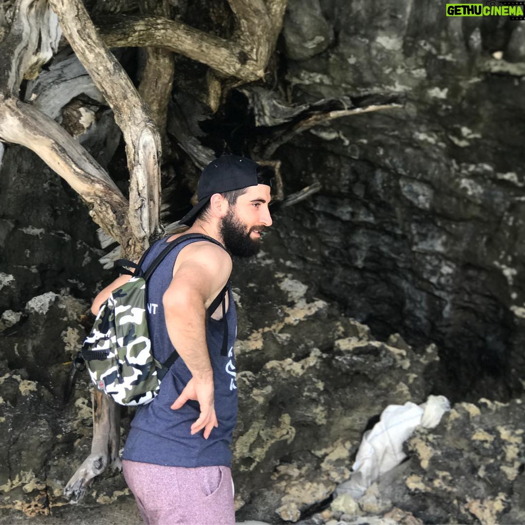 Bilal Hancı Instagram - Yan profil yorumları alayım 😁 ?