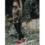Bilal Hancı Instagram – Şu saçlarıma nasıl kıyacağım bilmiyorum sizce yakışır mı bana 3 numara saç ?

Photo: @celalcanik