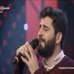 Bilal Hancı Instagram - Bir evum var kalede biri da pazardadur Ayri düştum yarumden bilun ki nazardandur 🎤🎤