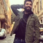 Bilal Hancı Instagram - Ulan Bilo ne de güzel gülüyorsun yıllar sonra 😂