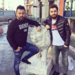 Bilal Hancı Instagram – Ünlülerden ne eksiğim var dedim bende kıyafet sponsoru yaptım kendime tek fark benimkisi en iyisi 😂 @butikmilano