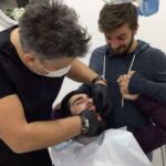 Bilal Hancı Instagram - En korktuğumuz anlarda kurtarır bizi bi #mannequinchallenge (sonuna kadar izle sonda sürpriz var)😂 @atakanozyurt @fatihyasinim İstanbulun en iyi diş doktorlarından biri olan @drumutsimsek hocamıza teşekkürler :) Dr. Umut Şimşek