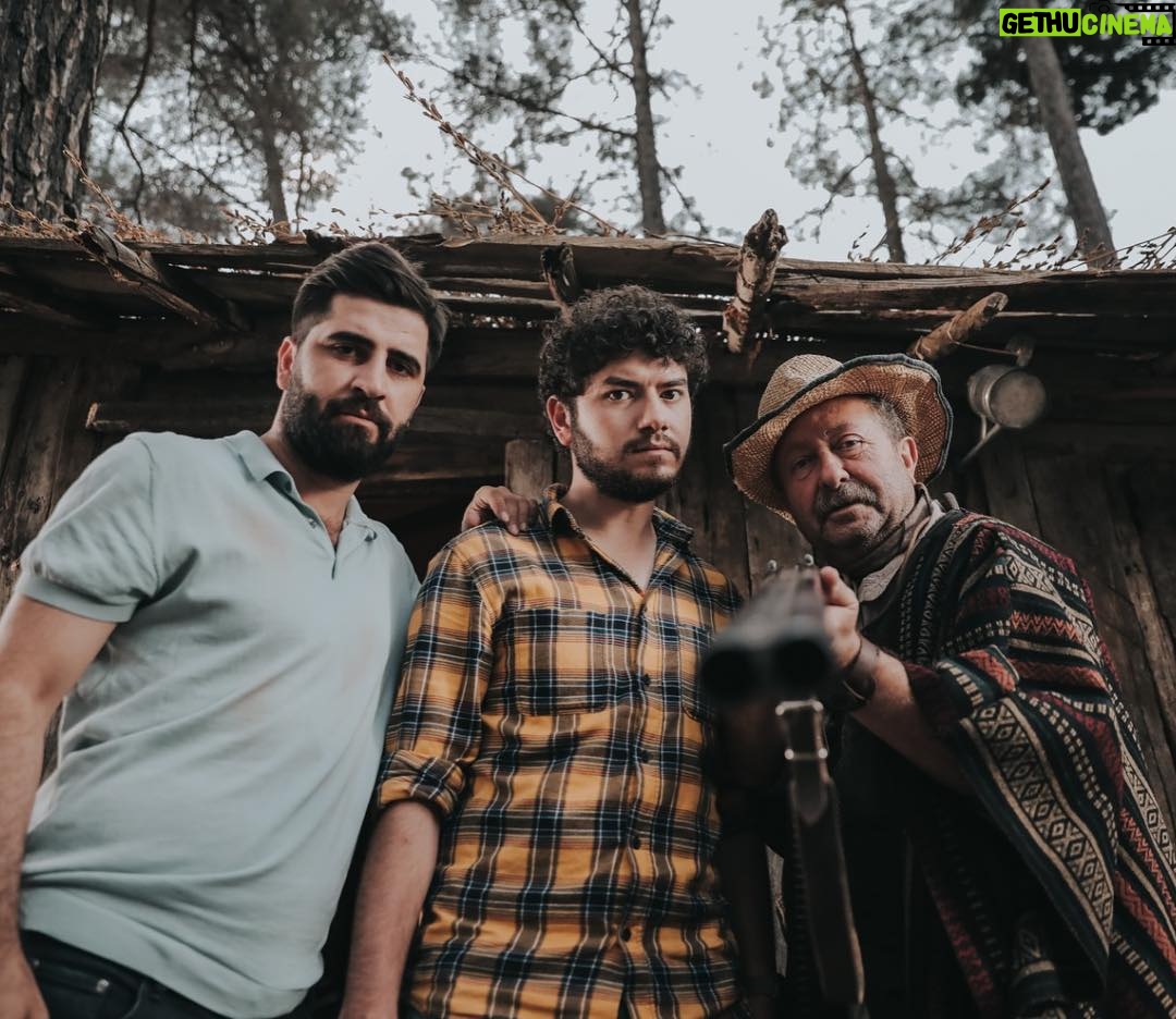 Bilal Hancı Instagram - Tek rakibimiz Hollywood 🥊 Film hakkında fikirleriniz nelerdir ?