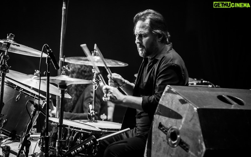 Bill Burr Instagram - On the Drums, Josh Freese, Bill Burr, Dave Lombardo and Steve Gorman. photos by Troy Conrad and Steve Rose #acdc #drummer #philrudd #bonscotttribute #deandelraystributetobonscott #deandelray #billburr #joshfreese #stevegorman #davelombardo