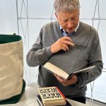 Bill Gates Instagram - What’s in my bag? A lot of books. I love to read anytime (and anywhere) I get the chance. #nationalreadingmonth