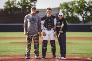 Bill Goldberg Instagram - My world in one photo……. Truly the luckiest man alive 🙏 #family #whatdrivesyou #husband #father #baseball #football #spear #jackhammer #whosnext #goforit #dreamsdocometrue  #proudparent #proudhusband #motivation #2024 #catcher #linebackers