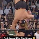 Bill Goldberg Instagram - Still in awe of @goldberg95 lifting Big Show over his head with ease. #Goldberg25