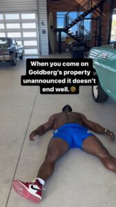 Bill Goldberg Instagram - Was training Goldberg and this happened!🤣 @goldberg95 @ndo_champ @lethalshooter #NBA #WWE #LethalShooter Texas
