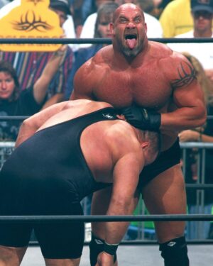 Bill Goldberg Instagram - GOOOOOOOOOOLDBERG! Happy birthday to Da Man, #WWE Hall of Famer, the legendary @goldberg95! 🙌

#HappyBirthday #Goldberg