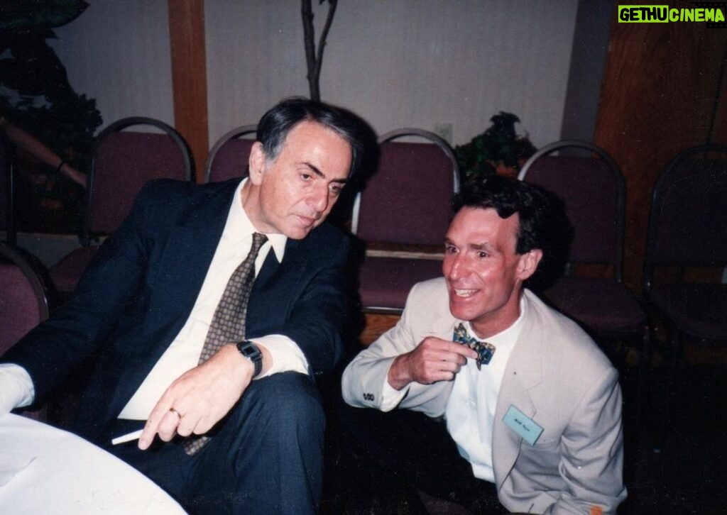 Bill Nye Instagram - Astronomy 102 with Carl Sagan at @cornelluniversity gave me a deep appreciation for the Cosmos and changed my life. It led to my leading of The @planetarysociety. Happy 88th Orbit of the Sun, Carl! #CarlSaganDay