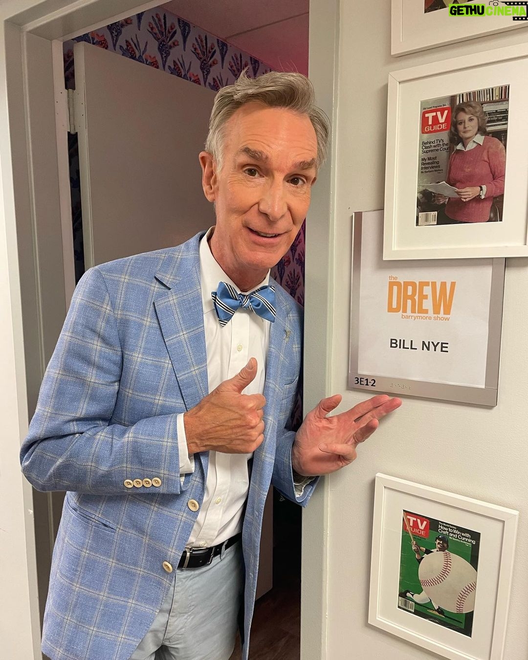Bill Nye Instagram - Greetings from @thedrewbarrymoreshow! Tune in today to hear about The #EndIsNye and how @drewbarrymore and I first met on the set of Bill Nye the Science Guy back in 1996. Turn it up loud!