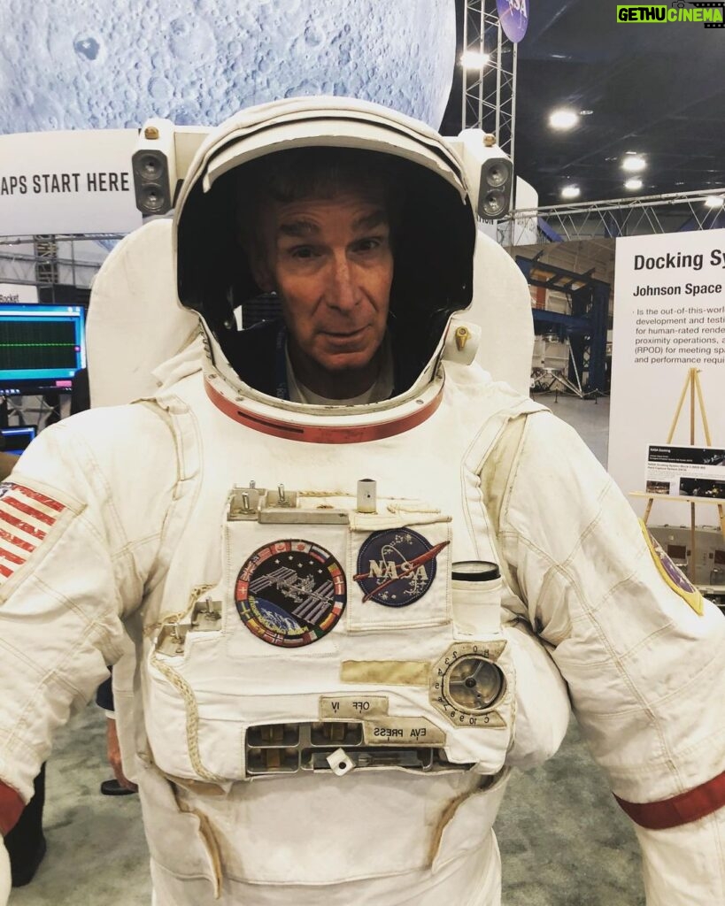 Bill Nye Instagram - At SpaceCom conference in Houston. We are talking LightSail 2!! @planetarysociety