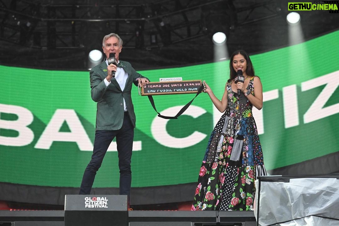 Bill Nye Instagram - Big fun in NYC last week with @glblctzn for the annual #GlobalCitizenFestival, and @emersoncollective for the #ClimateScienceFair. Great work being done - and the work continues! Let’s change the world! New York, New York