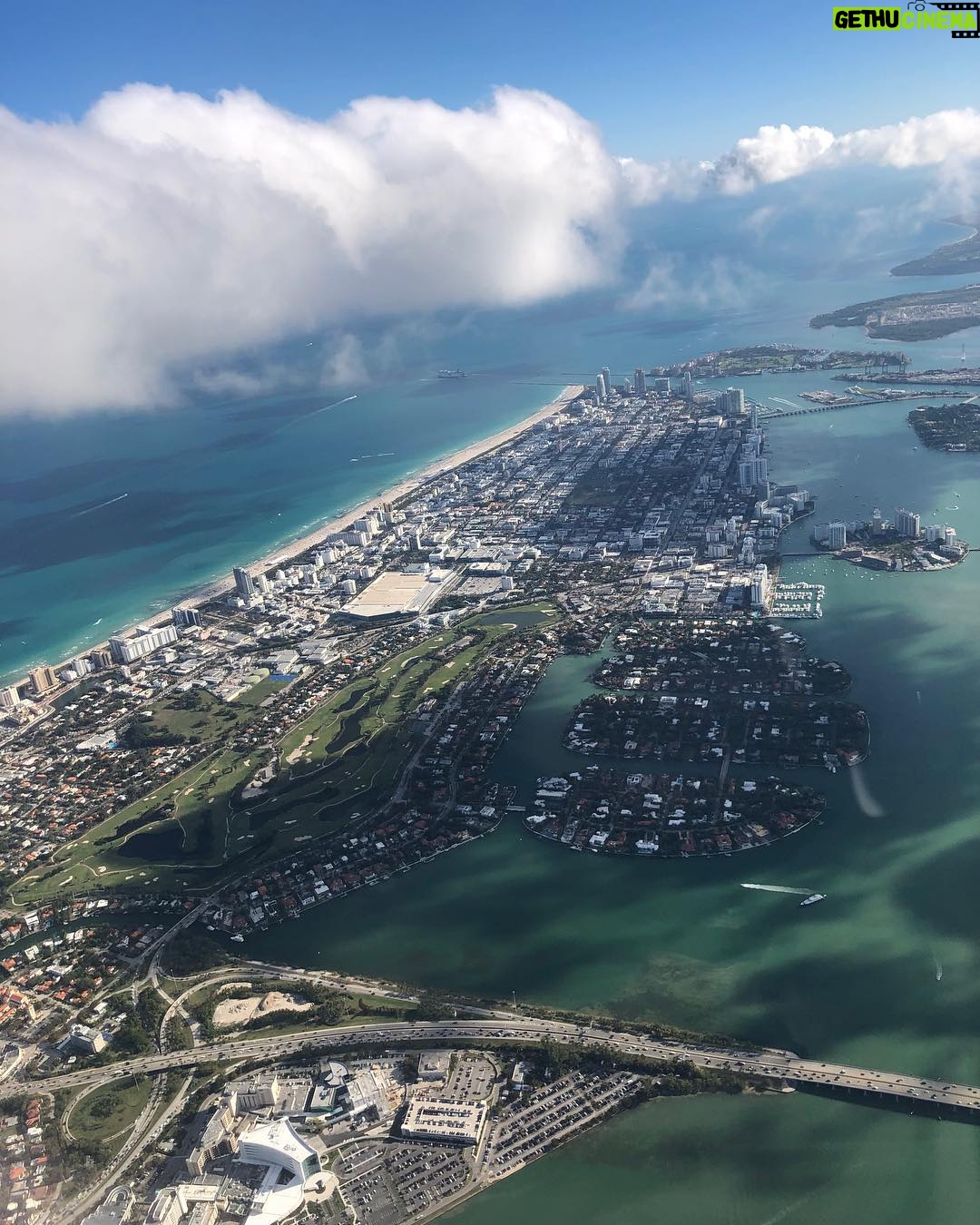Bill Nye Instagram - Miami & Miami Beach, ground zero for US Climate Change. Sea level is rising and flowing right under sea walls and right into town. Spoke at University of Miami today. Students very, very concerned about the future. Let's get to work! Miami Beach, Florida